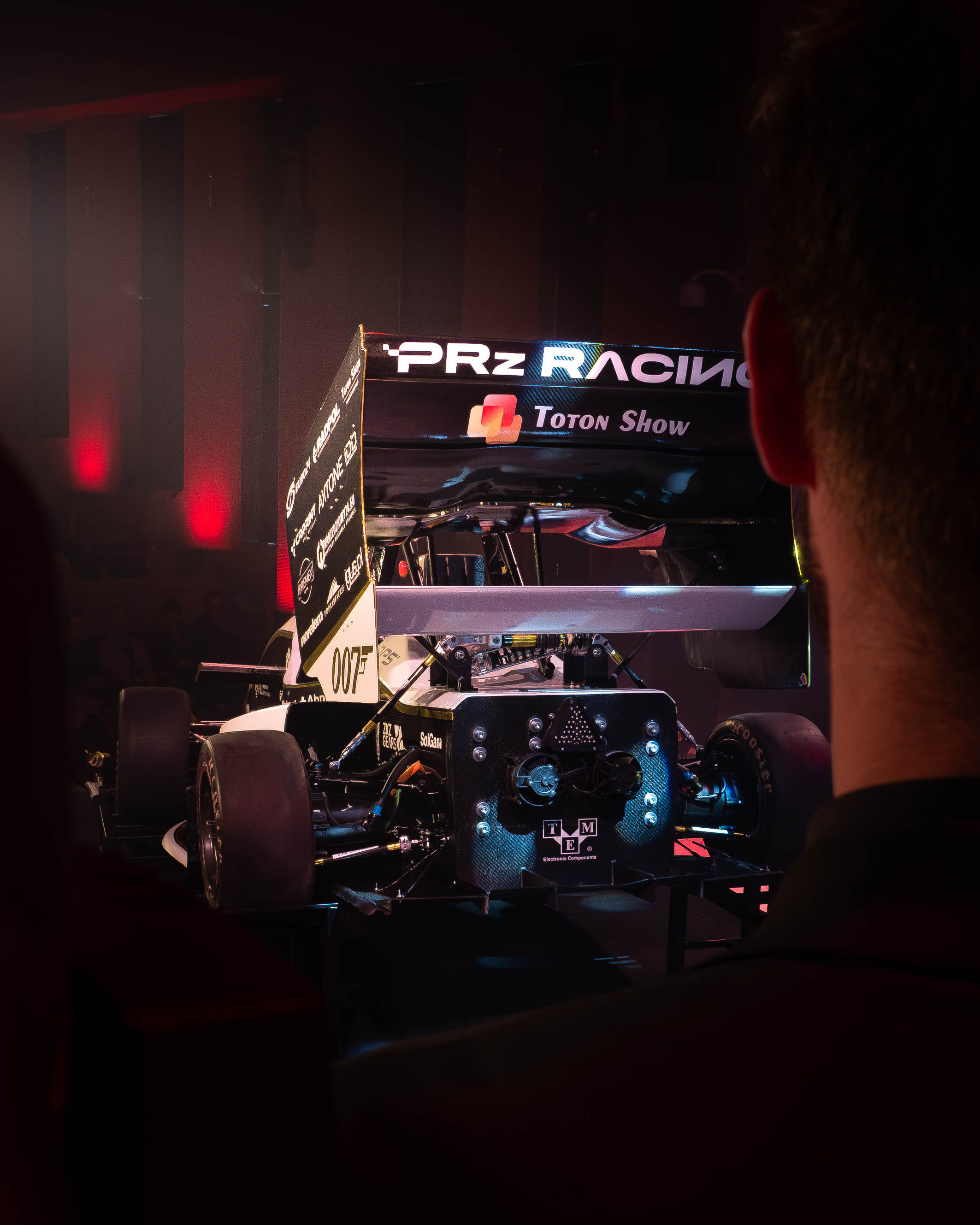 PRz_RACING25premiera06.jpg